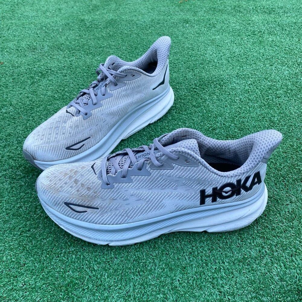 HOKA ONE ONE CLIFTON 9 - Men’s Running Shoes - SIZE 11.5D